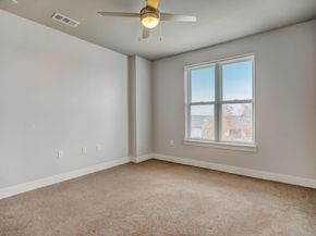 2724 Treble LN 333, Austin TX 78704