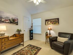 227 Village Park DR, Georgetown TX 78633
