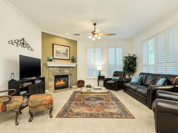 227 Village Park DR, Georgetown TX 78633