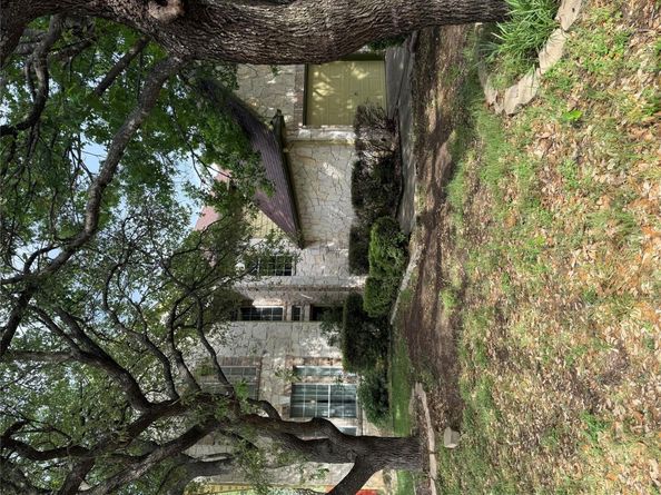 310 N Carriage Hills DR, Georgetown TX 78626