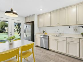 102 World Of Tennis SQ, Austin TX 78738