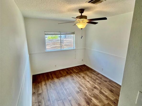 2932 Donnell DR, Round Rock TX 78664