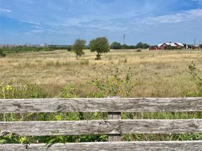 2932 Donnell DR, Round Rock TX 78664
