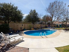 1114 Calistoga DR, Leander TX 78641