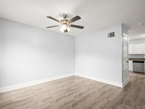 10905 Elm ST, Jonestown TX 78645