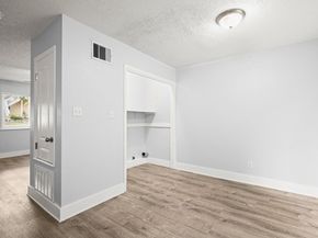 10905 Elm ST, Jonestown TX 78645