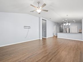 11303 Birlandier CT, Manchaca TX 78652