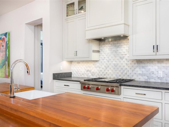 109 Bella Colinas DR, Austin TX 78738