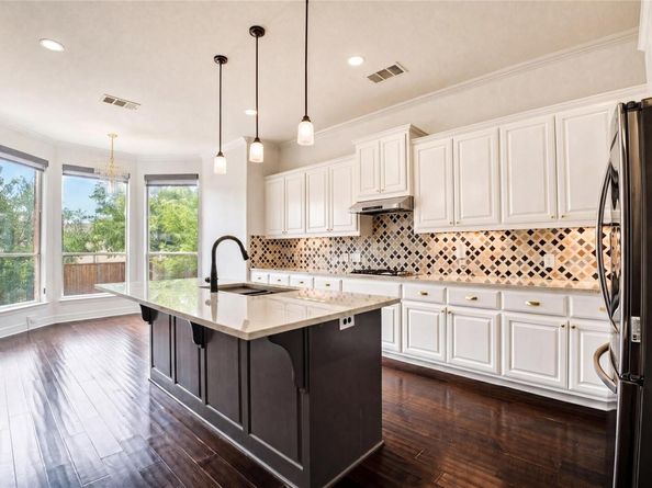 2260 Fernspring DR, Round Rock TX 78665