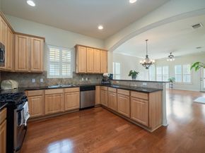 2210 Onion Creek PKWY 1404, Austin TX 78747