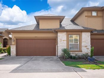 2210 Onion Creek PKWY