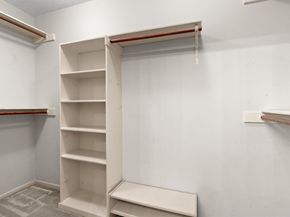 5724 N Scout Island Cir, Austin TX 78731