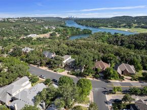 5724 N Scout Island Cir, Austin TX 78731