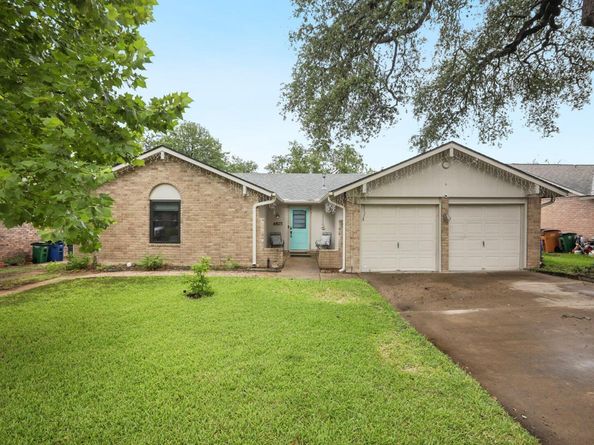 6803 Moonmont DR, Austin TX 78745