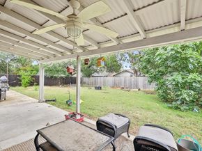 6803 Moonmont DR, Austin TX 78745