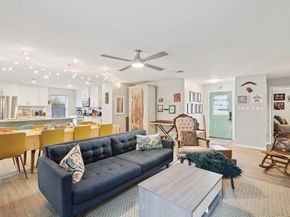 6803 Moonmont DR, Austin TX 78745