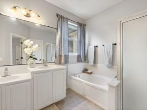 208 Settlers Valley DR, Pflugerville TX 78660