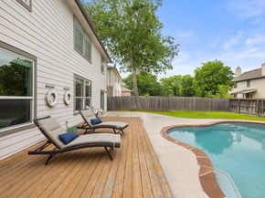 208 Settlers Valley DR, Pflugerville TX 78660
