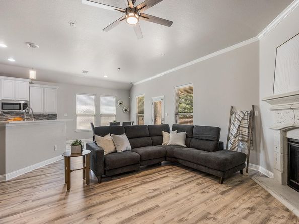902 Fork Ridge PATH, Round Rock TX 78665