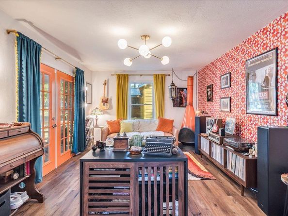 5711 Avenue G, Austin TX 78752