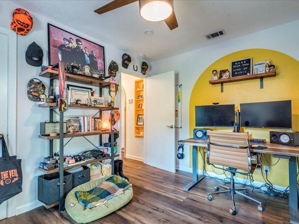 5711 Avenue G, Austin TX 78752