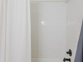 909 Reinli ST 102, Austin TX 78751