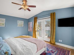 909 E 50th ST, Austin TX 78751