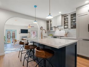 909 E 50th ST, Austin TX 78751