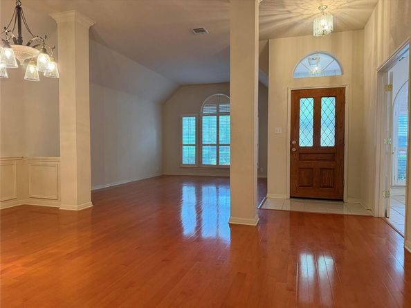 10228 Open Gate DR, Austin TX 78726