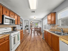 3800 Hickox DR, Round Rock TX 78665