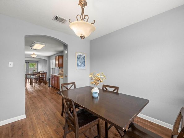 3800 Hickox DR, Round Rock TX 78665