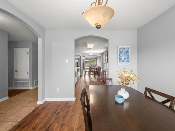 3800 Hickox DR, Round Rock TX 78665