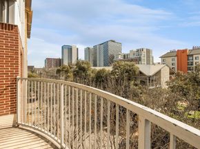 910 W 25th ST 406, Austin TX 78705