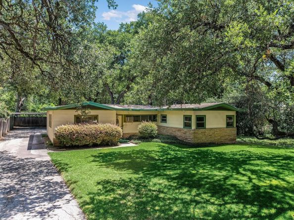 2004 Griswold LN, Austin TX 78703