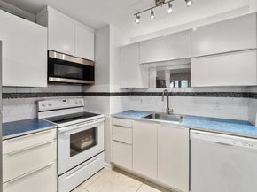 2404 Longview ST 105, Austin TX 78705