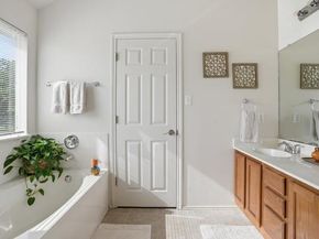 4405 Hoffman DR, Austin TX 78749