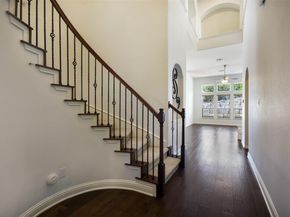 203 Antigua WAY, Lakeway TX 78738
