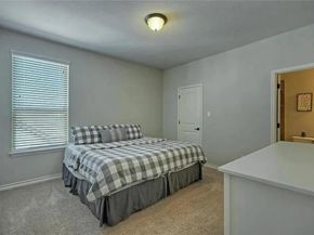 1324 Clearwing CIR, Georgetown TX 78626
