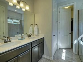 1324 Clearwing CIR, Georgetown TX 78626