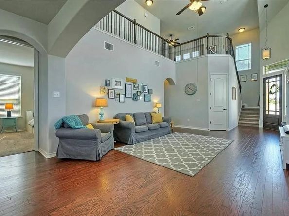 1324 Clearwing CIR, Georgetown TX 78626