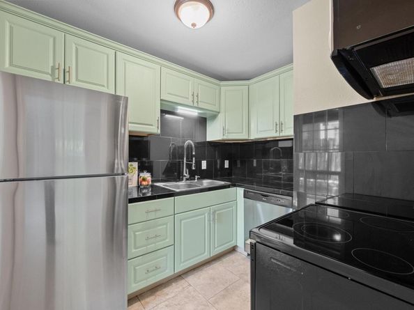 3102 Glen Ora ST 102, Austin TX 78704