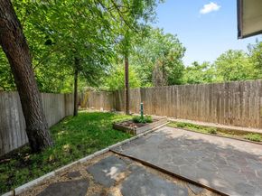 3102 Glen Ora ST 102, Austin TX 78704