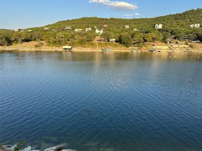 10903 Lakeside DR, Jonestown TX 78645