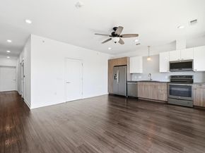 4361 S Congress Ave 526, Austin TX 78745