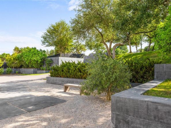 4500 Peralta LN, Austin TX 78735