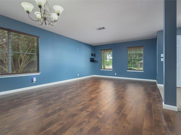 207 Presidio DR, Leander TX 78641