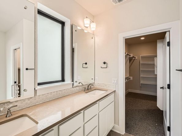 9031 Cattle Baron PATH, Austin TX 78747