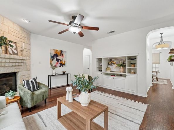 4212 Pasada LN, Round Rock TX 78681