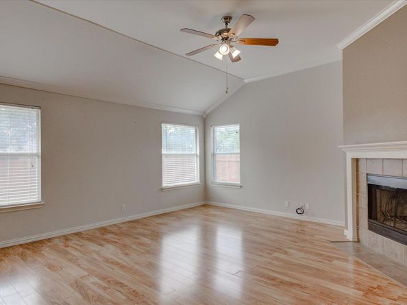 411 Debora DR, Georgetown TX 78628