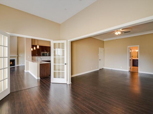 1520 Ben Crenshaw WAY 219, Austin TX 78746